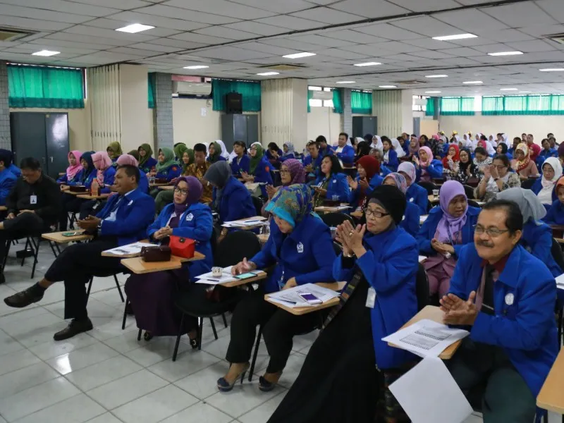 Etika Keperawatan dalam Praktik Klinis